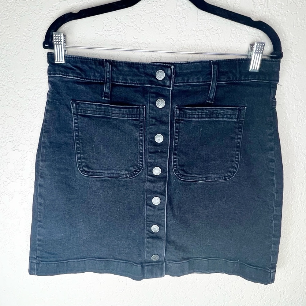 Madewell button front A-line stretch black patch pockets denim skirt